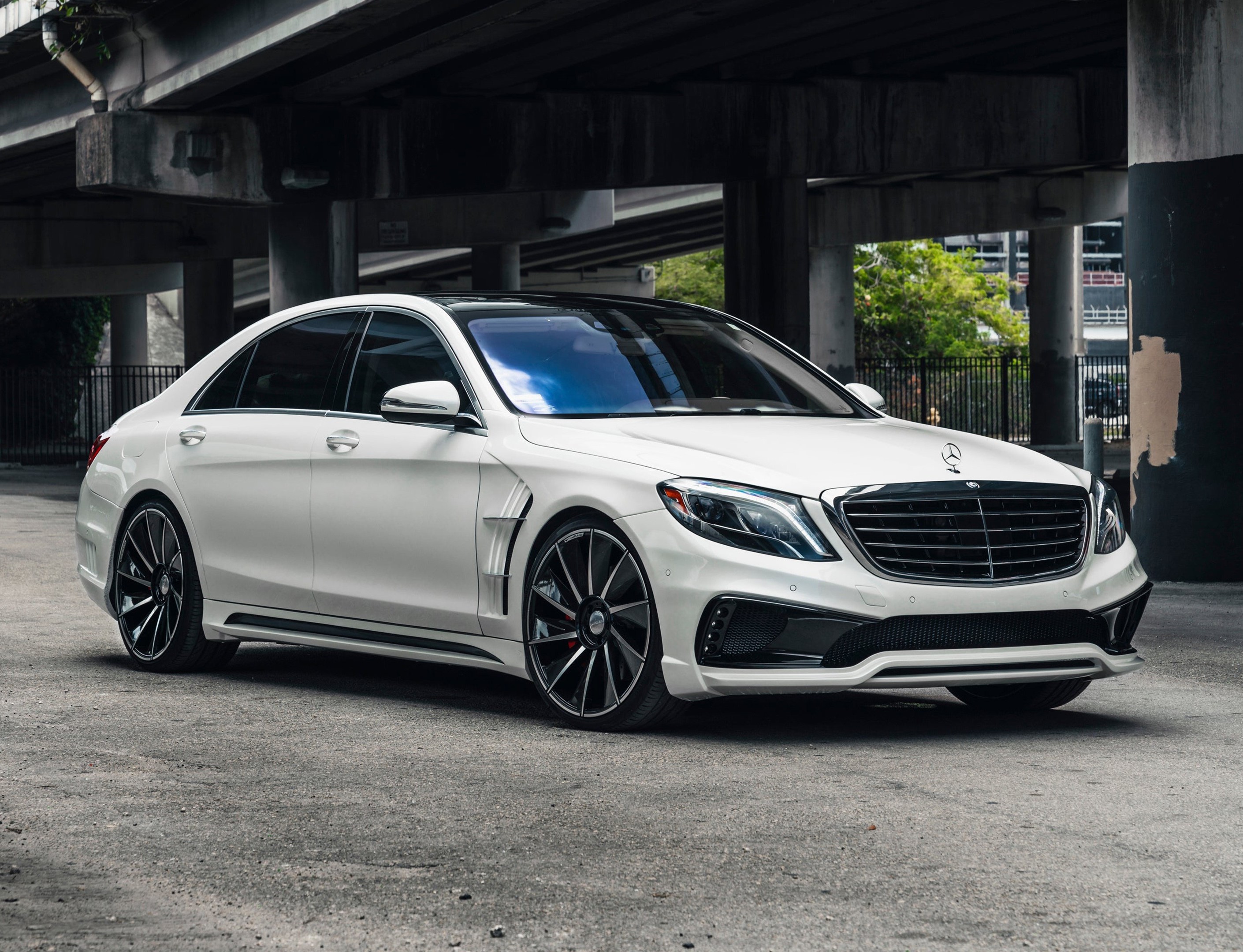 Luxury Car